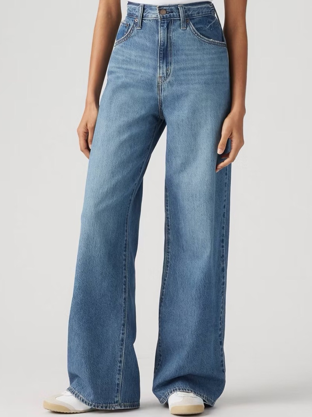 Levi's Women's High-Rise Cinch Baggy Jeans - Chasing Dreams 25
